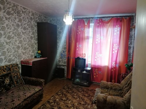 2-комнатная квартира (72м2) на продажу по адресу Тосно г., Ленина пр., 53— фото 1 из 20