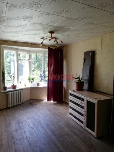 3-комнатная квартира (57м2) на продажу по адресу 2 Рабфаковский пер., 7— фото 1 из 27