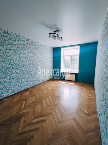 2-комнатная квартира (55м2) на продажу по адресу Красных Зорь бул., 7— фото 1 из 44