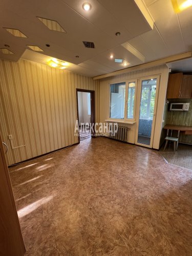 2-комнатная квартира (46м2) на продажу по адресу Лосево дер., 2— фото 1 из 20