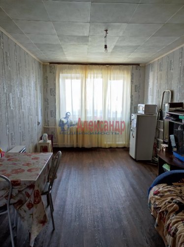 2-комнатная квартира (45м2) на продажу по адресу Кириши г., Молодежный бул., 26— фото 1 из 6