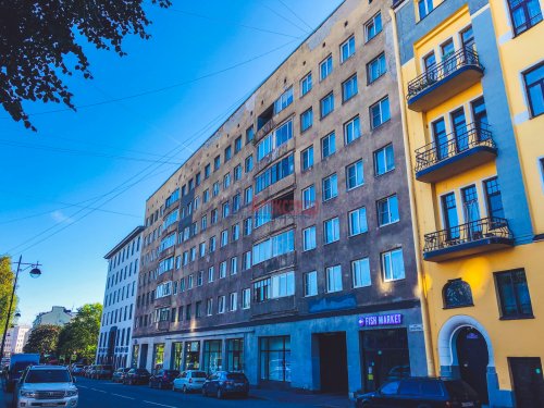 3-комнатная квартира (69м2) на продажу по адресу Выборг г., Димитрова ул., 3— фото 1 из 15