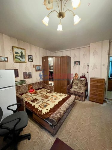 3-комнатная квартира (63м2) на продажу по адресу Фарфоровский пост тер., 68— фото 1 из 16