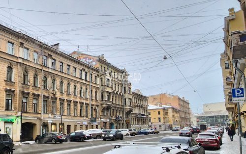 3-комнатная квартира (98м2) на продажу по адресу Жуковского ул., 32— фото 1 из 19
