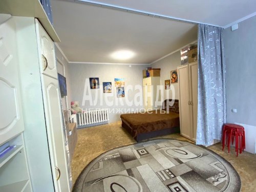 2-комнатная квартира (54м2) на продажу по адресу Выборг г., Майорова ул., 4— фото 1 из 19