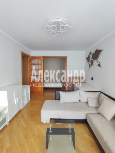 2-комнатная квартира (80м2) на продажу по адресу Лиговский пр., 100— фото 1 из 20