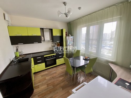 1-комнатная квартира (38м2) на продажу по адресу Дунайский просп., 14— фото 1 из 16