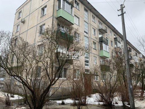 1-комнатная квартира (31м2) на продажу по адресу Сестрорецк г., Приморское шос., 310— фото 1 из 8