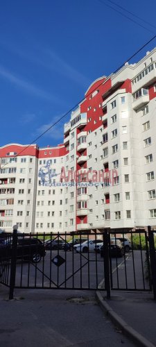 2-комнатная квартира (63м2) на продажу по адресу Симонова ул., 4— фото 1 из 25