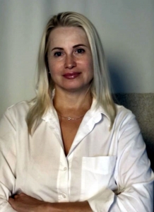 Агент по недвижимости Шаталова Алёна Владимировна