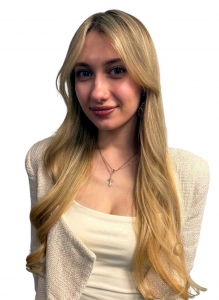 Агент по недвижимости Музурова Софья Владимировна