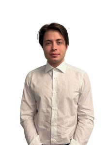 Агент по недвижимости Лукашин Николай Денисович