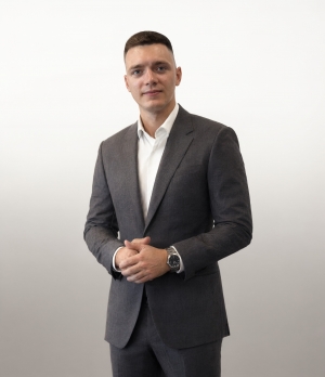 Агент по недвижимости Иешин Сергей Андреевич
